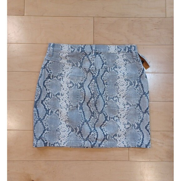NWT Wilfred Free Kelsey Snakeskin Print Denim Mini Pencil Skirt Grey Bone Size 8 - Picture 8 of 10